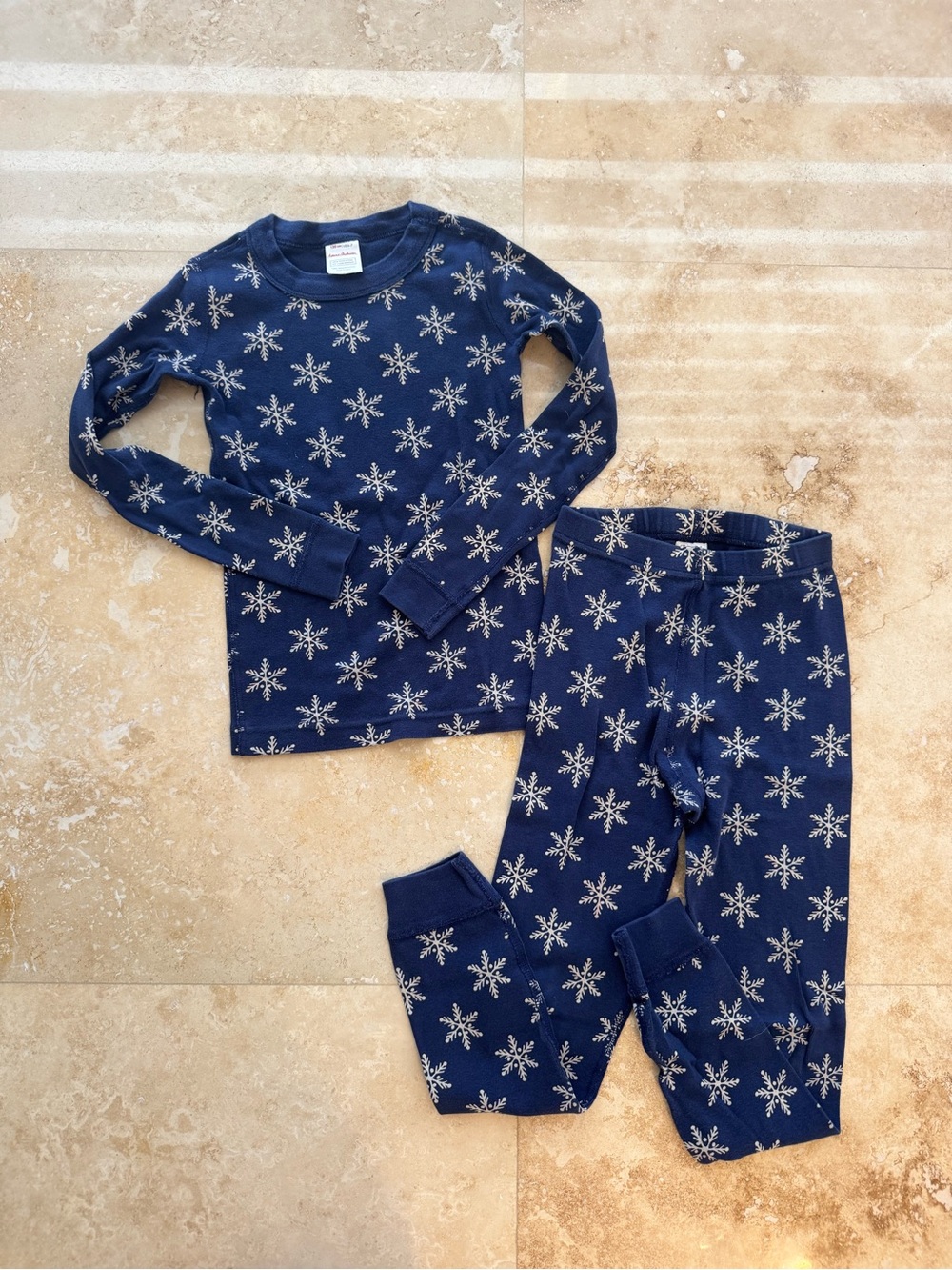 Hanna Andersson Navy & White Snowflake Pajama Set